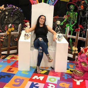 Meet your Posher, Indis